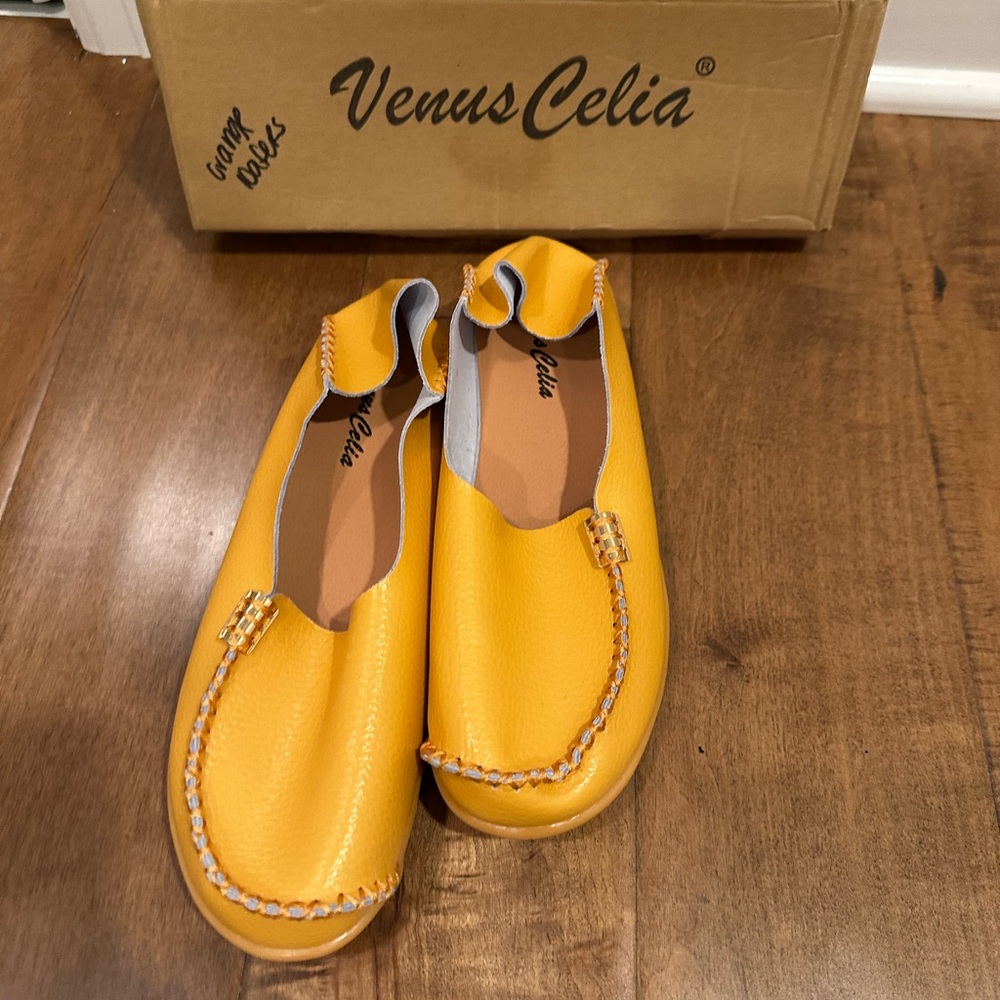 Venus Celia Yellow Loafer